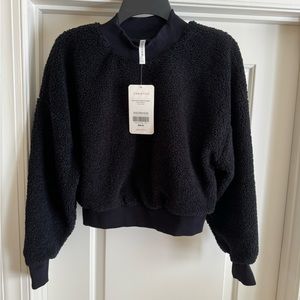 Fabletics Malia cropped polar fleece pullover, S, NWT